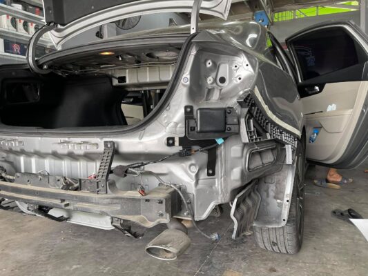 cảnh báo điểm mù kia cerato