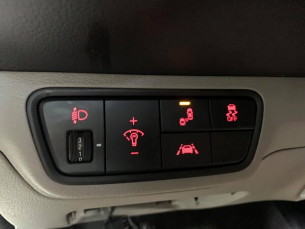 BCW Kia Cerato/K3 - Ảnh 3