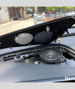 Loa Center Hyundai Elantra 2023