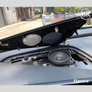 Loa Center Hyundai Elantra 2023
